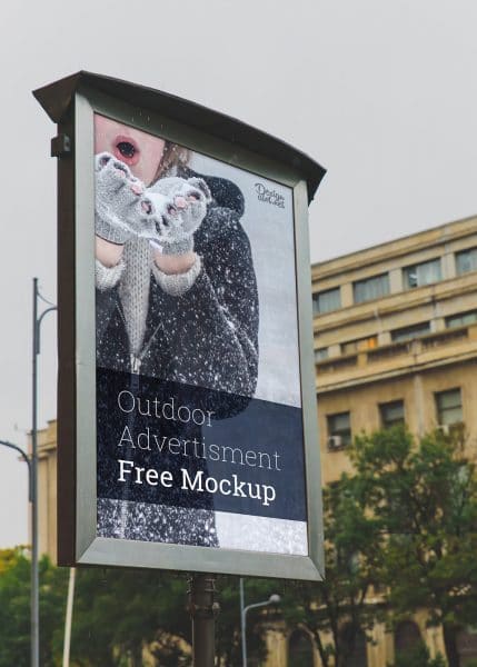 Free Mockup – Outdoor Advertising