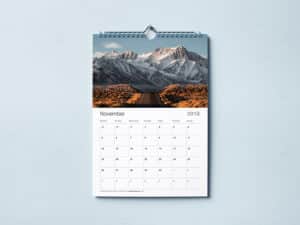 Free Mockup – Wall Calendar